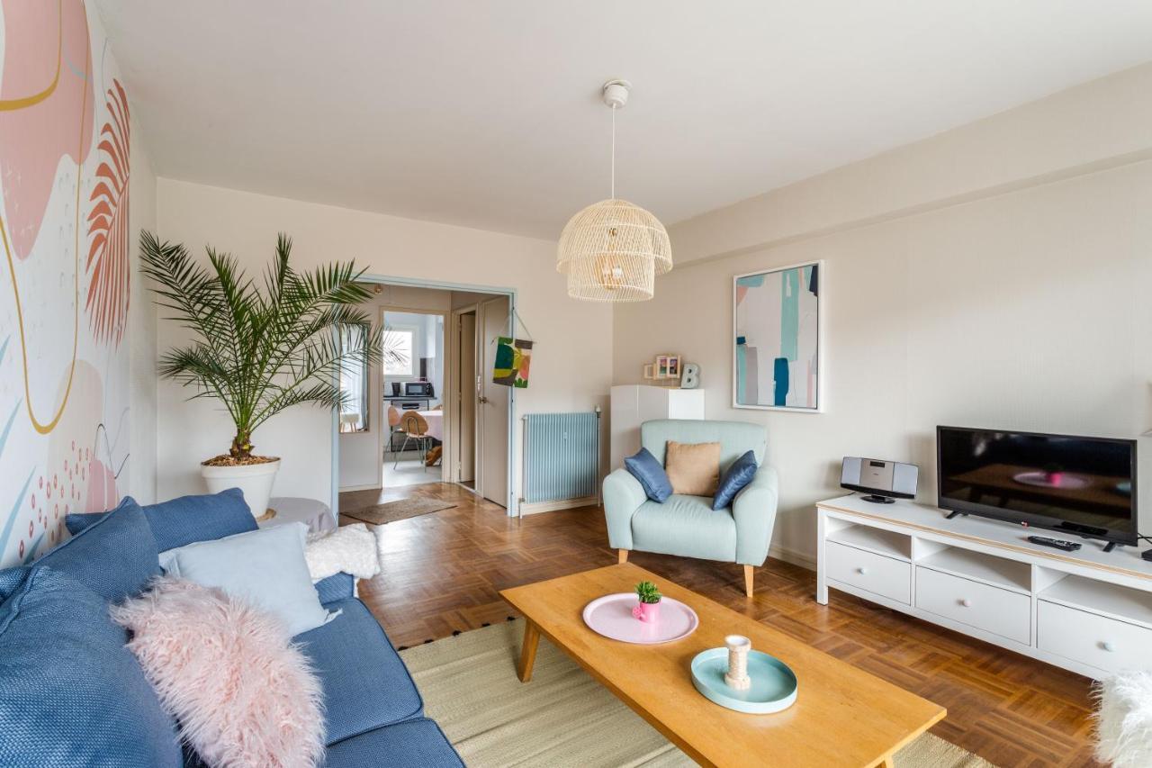 Rosa, Confortable 2 Chambres Avec Parking Dans Le Centre Rennes Ngoại thất bức ảnh